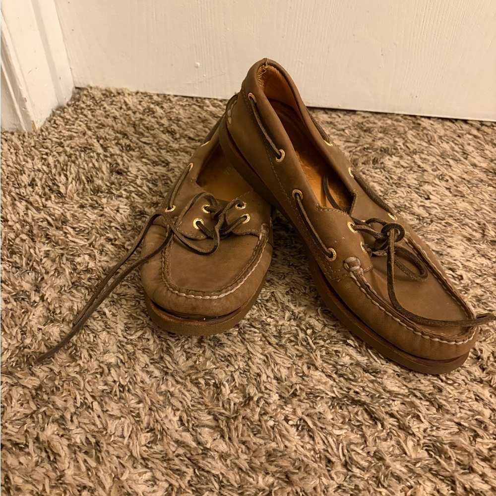 Sperry Tan Leather Boat Shoes